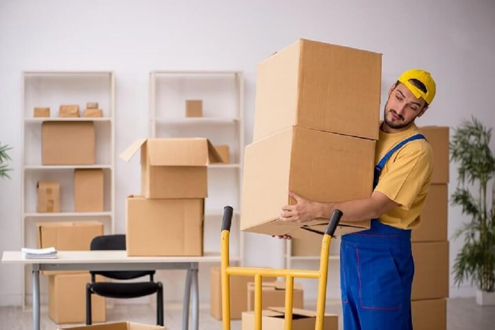 Jak-zapakowac-szklane-przedmioty-do-przeprowadzki